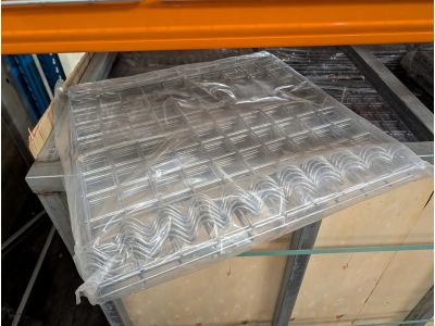 Steenkorf met spiraal | 50 x 40 x 50 cm (LxBxH) | Maas 5 x 5 cm