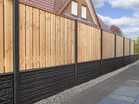 Rotsmotief schutting 
